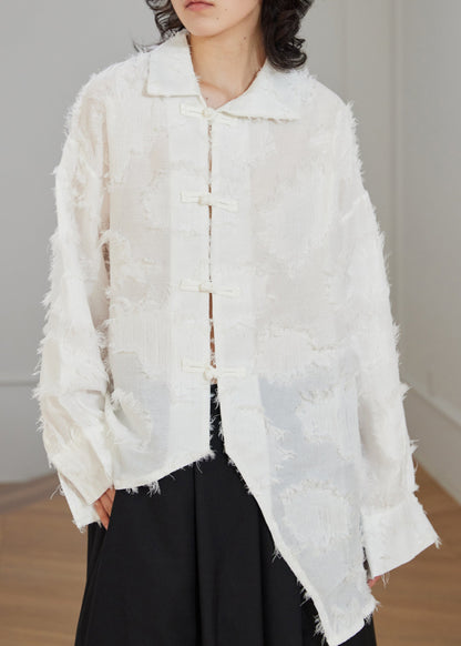 Beautifully Finished Blouse in a Timeless Design