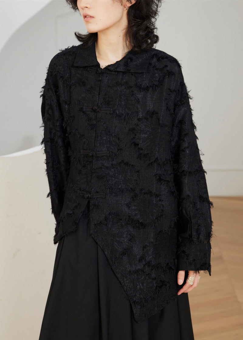 Beautifully Finished Blouse in a Timeless Design