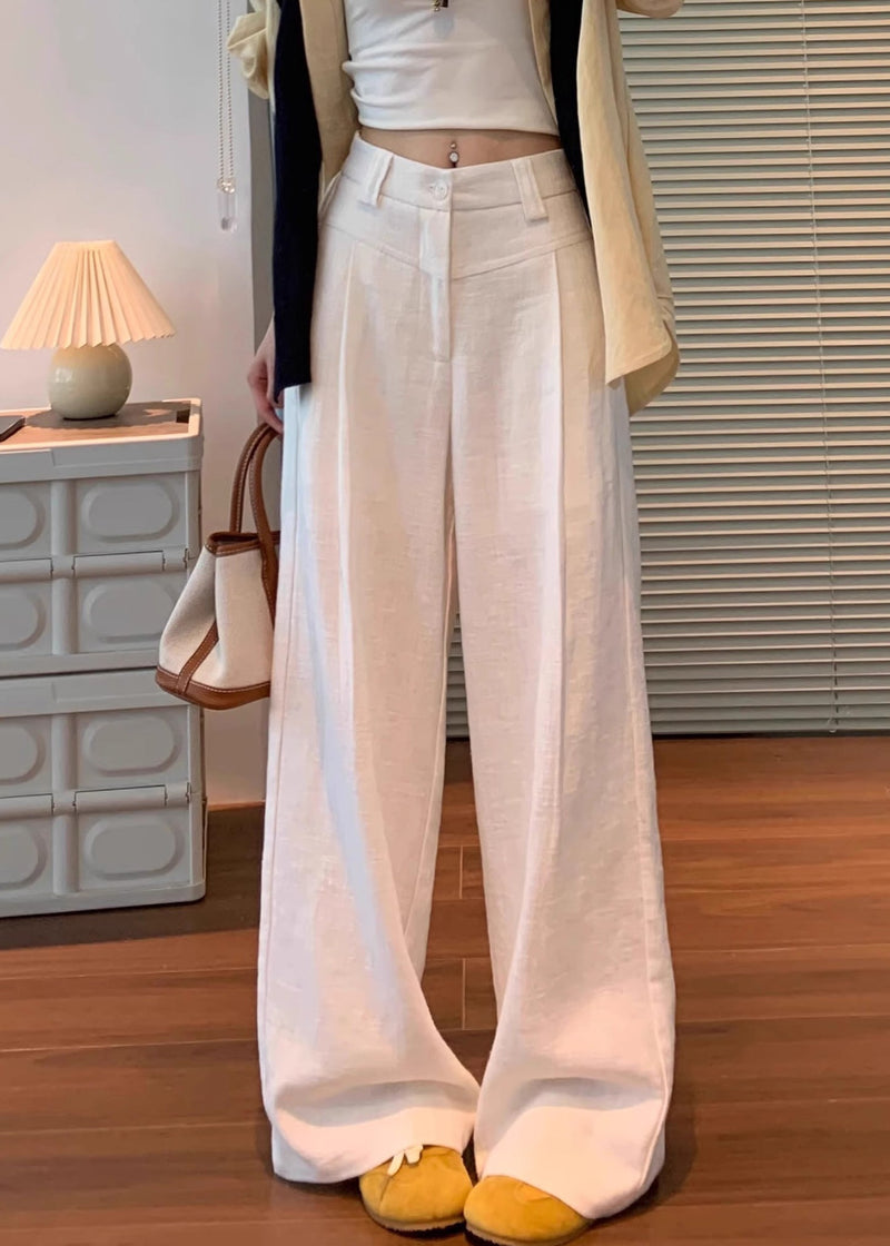 Classic Vintage Pants with a Flattering Fit