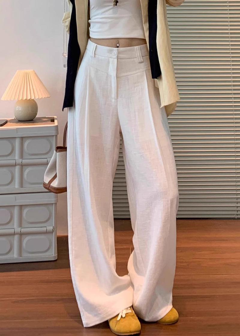 Classic Vintage Pants with a Flattering Fit