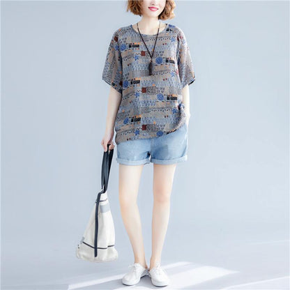 A Vintage Style Top with Delicate Timeless Details