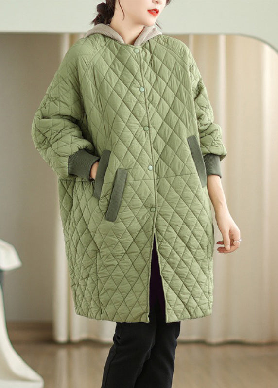 Beautifully Finished Coat in a Timeless Design
