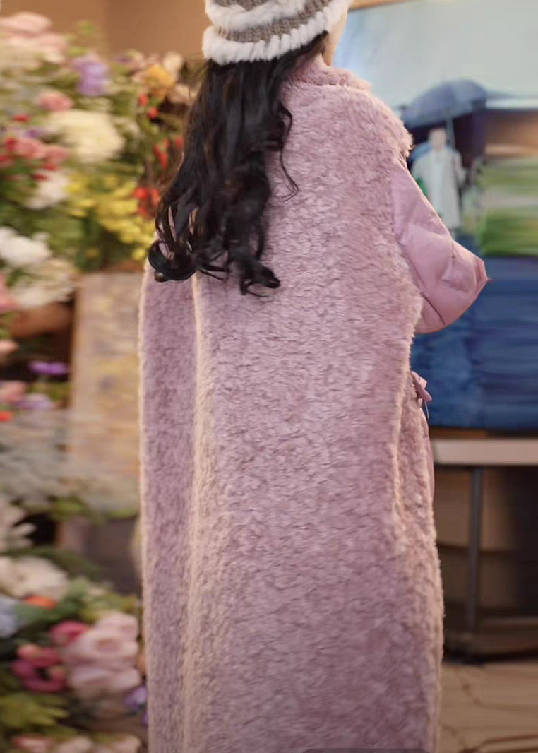 Classic Vintage Coat with a Flattering Fit