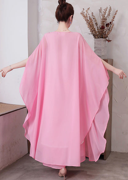 Gracefully Styled Garment for Any Occasion