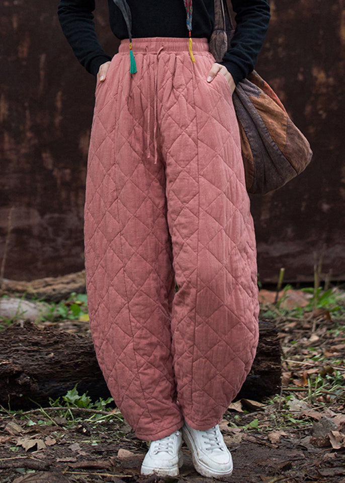 Well Tailored Pants with a Graceful Silhouette