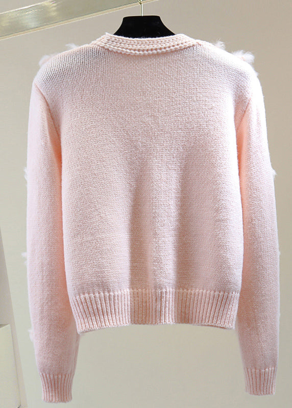 Classic Vintage Sweater with a Flattering Fit