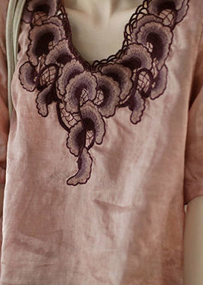 Well Tailored Top with a Graceful Silhouette