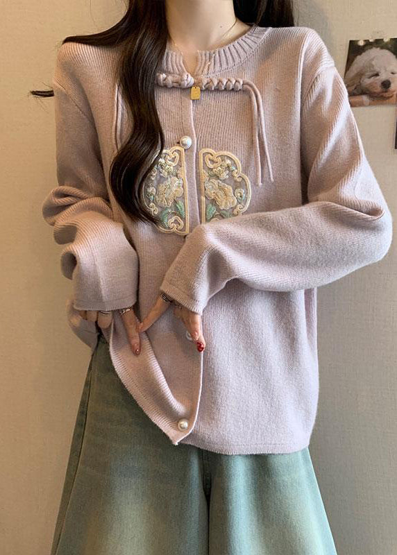 Beautifully Finished Coat in a Timeless Design