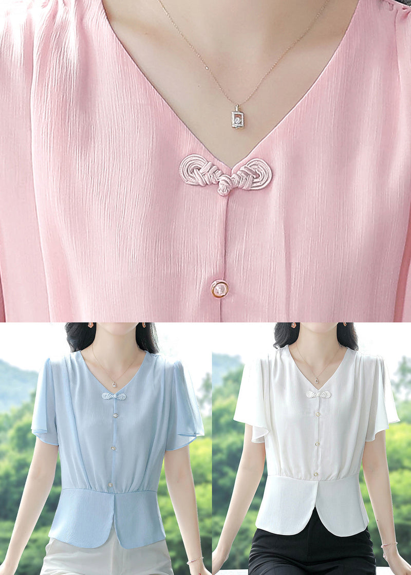 Polished Top with an Effortless Classic Look