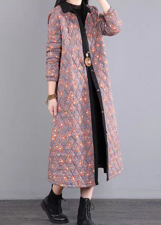 Well Tailored Coat with a Graceful Silhouette