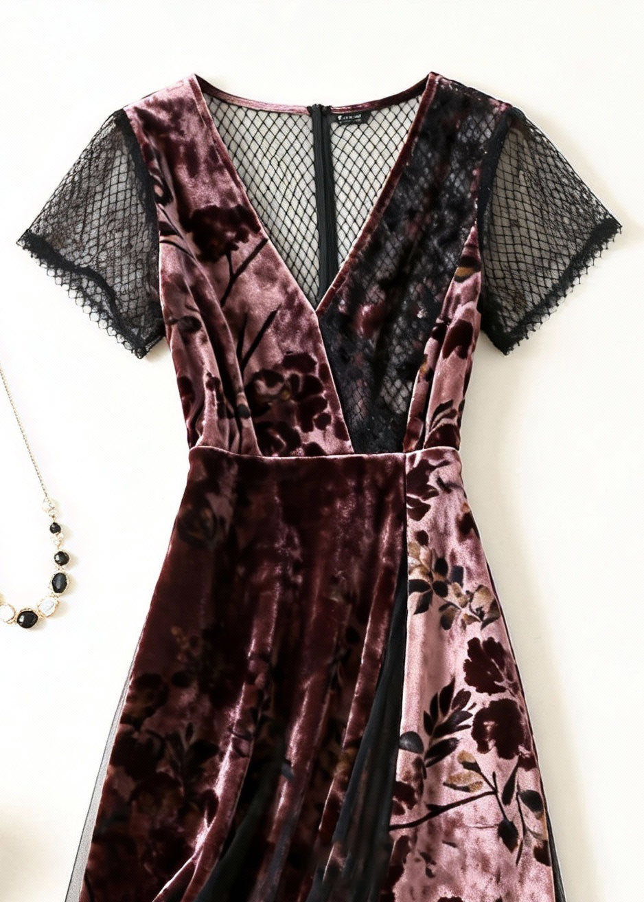 Polished Dress with an Effortless Classic Look