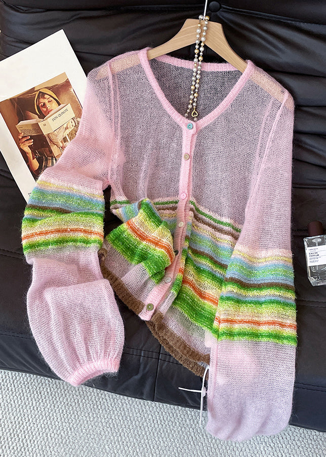 Classic Vintage Cardigan with a Flattering Fit
