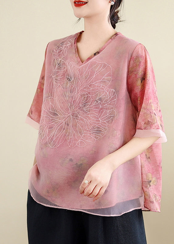 Classic Vintage Shirt with a Flattering Fit
