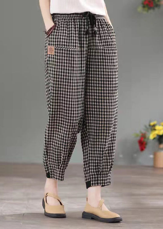 Well Tailored Pants with a Graceful Silhouette