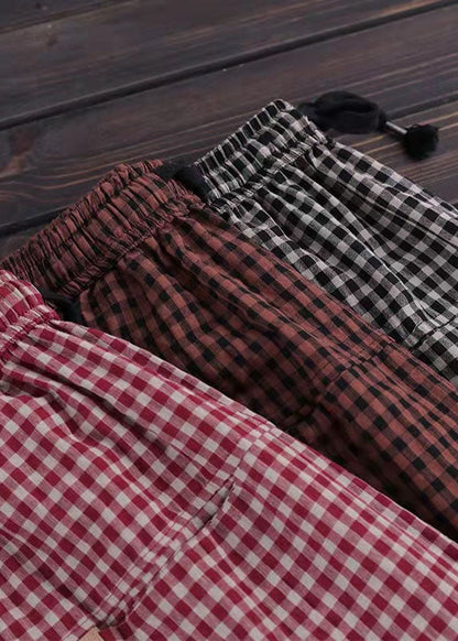 Well Tailored Pants with a Graceful Silhouette