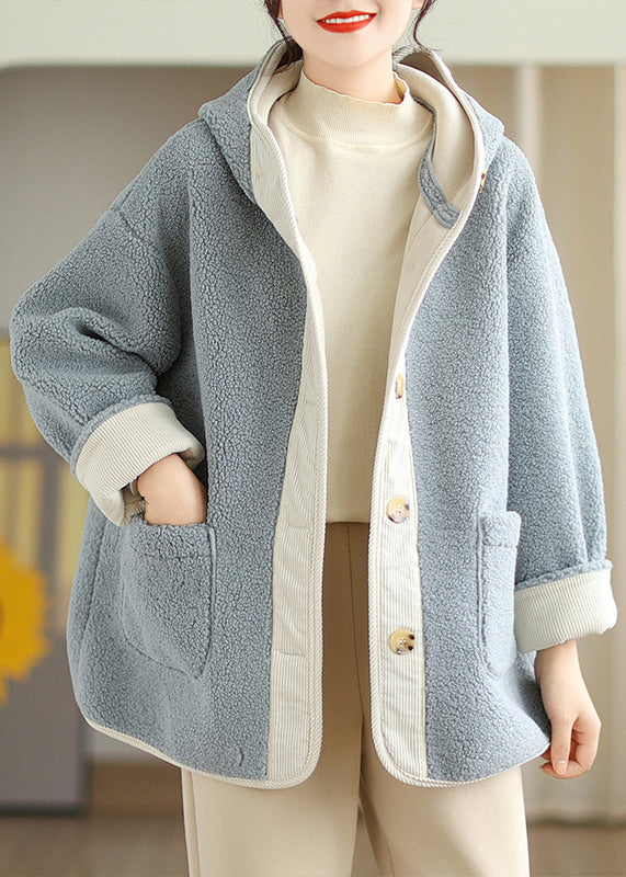 Elegantly Styled Coat for Everyday Wear