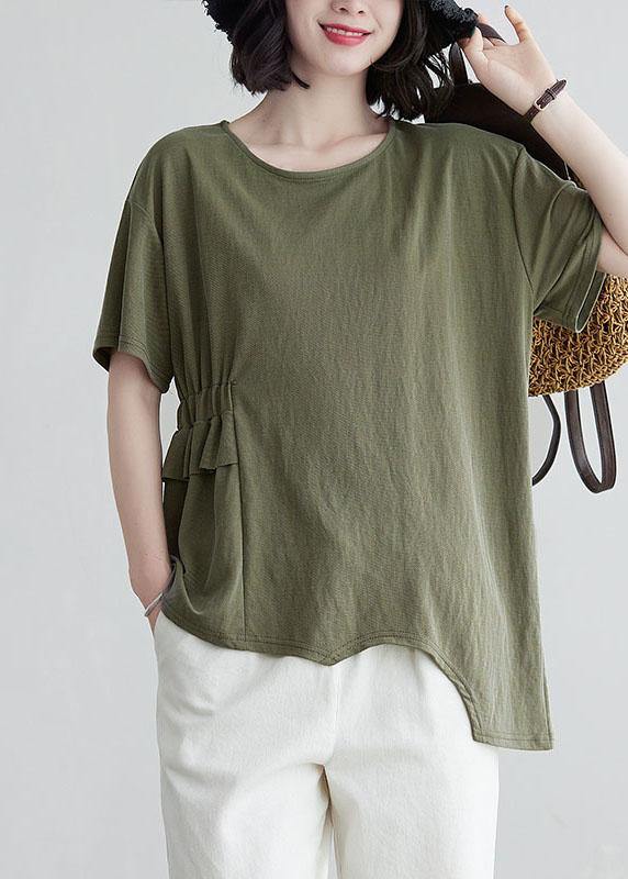 Well Tailored Garment with a Graceful Silhouette