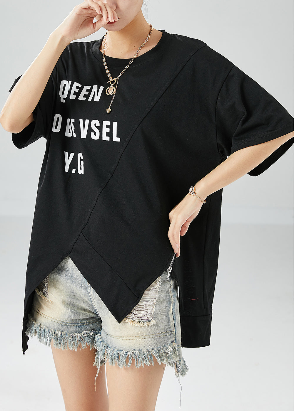 Sophisticated Garment with a Clean Classic Look