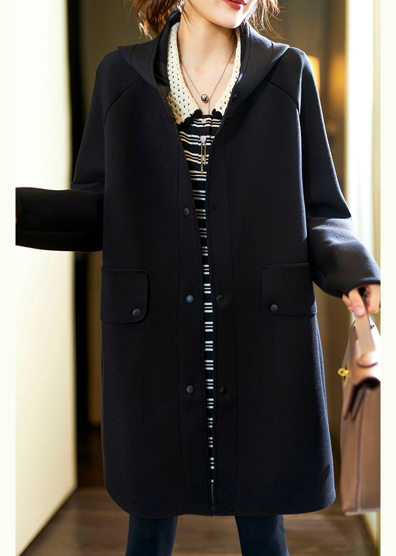 Beautifully Finished Coat in a Timeless Design