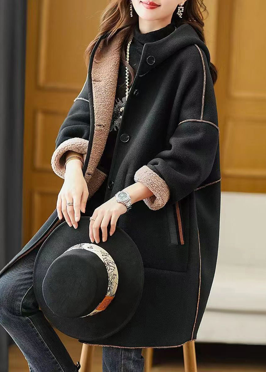 Gracefully Styled Coat for Any Occasion