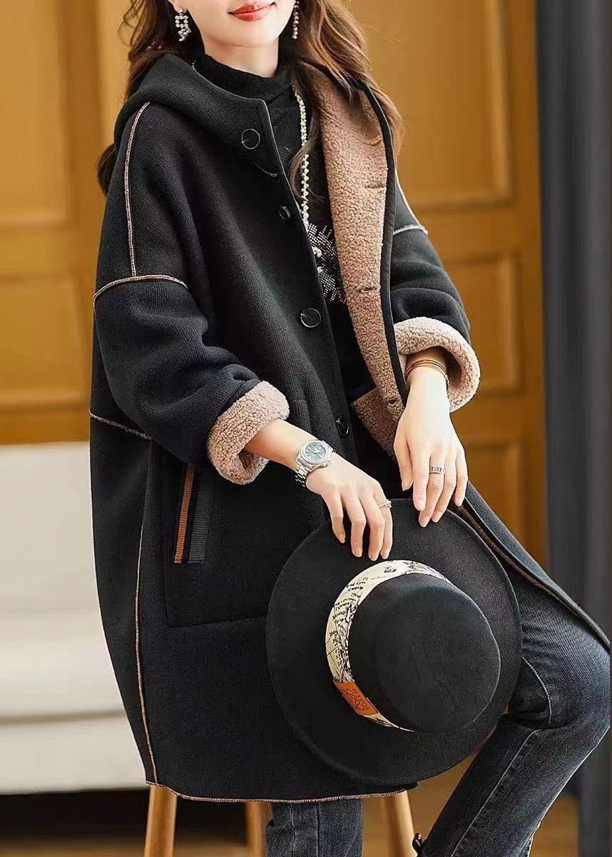 Gracefully Styled Coat for Any Occasion