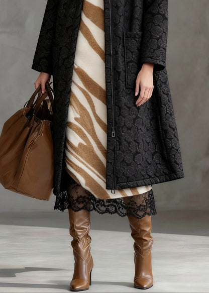 Beautifully Finished Coat in a Timeless Design