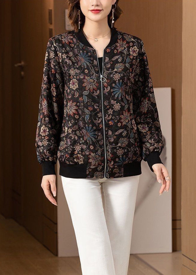 Gracefully Styled Coat for Any Occasion