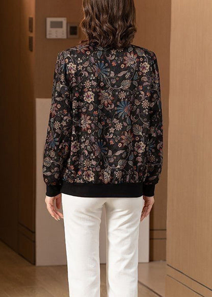 Gracefully Styled Coat for Any Occasion