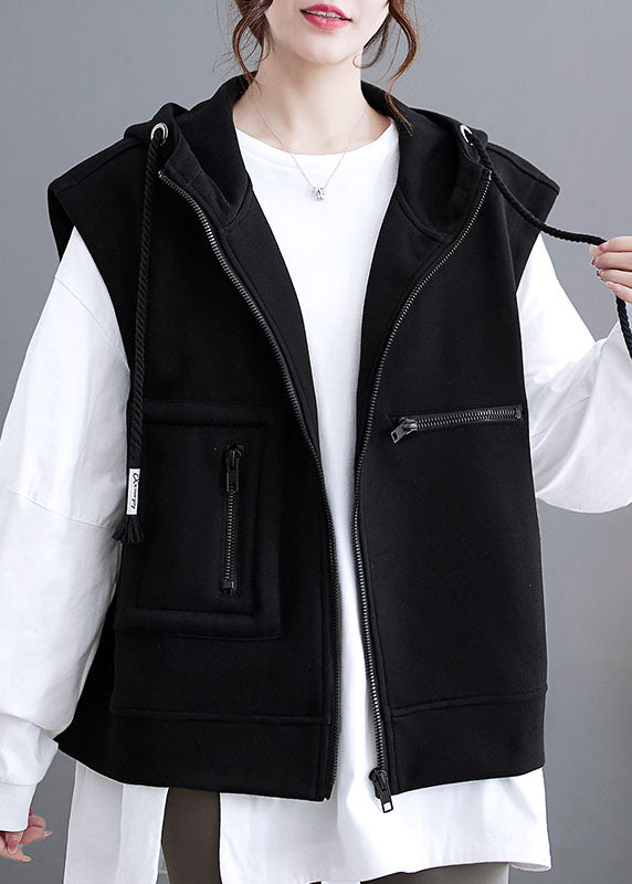 Well Tailored Coat with a Graceful Silhouette