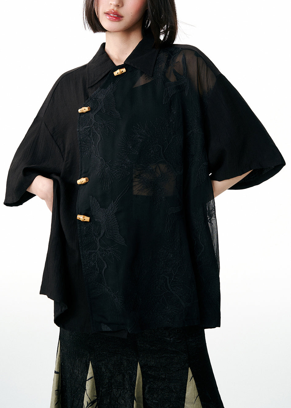 Beautifully Finished Blouse in a Timeless Design