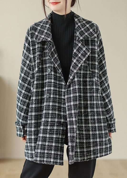 Elegantly Styled Jacket for Everyday Wear