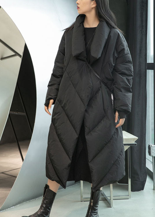 Beautifully Finished Coat in a Timeless Design