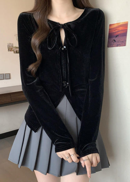 Classic Vintage Shirt with a Flattering Fit
