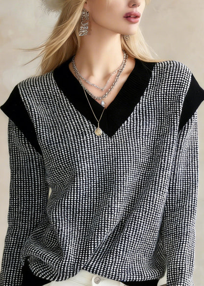Gracefully Styled Sweater for Any Occasion