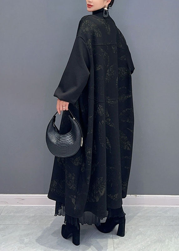 Beautifully Finished Coat in a Timeless Design