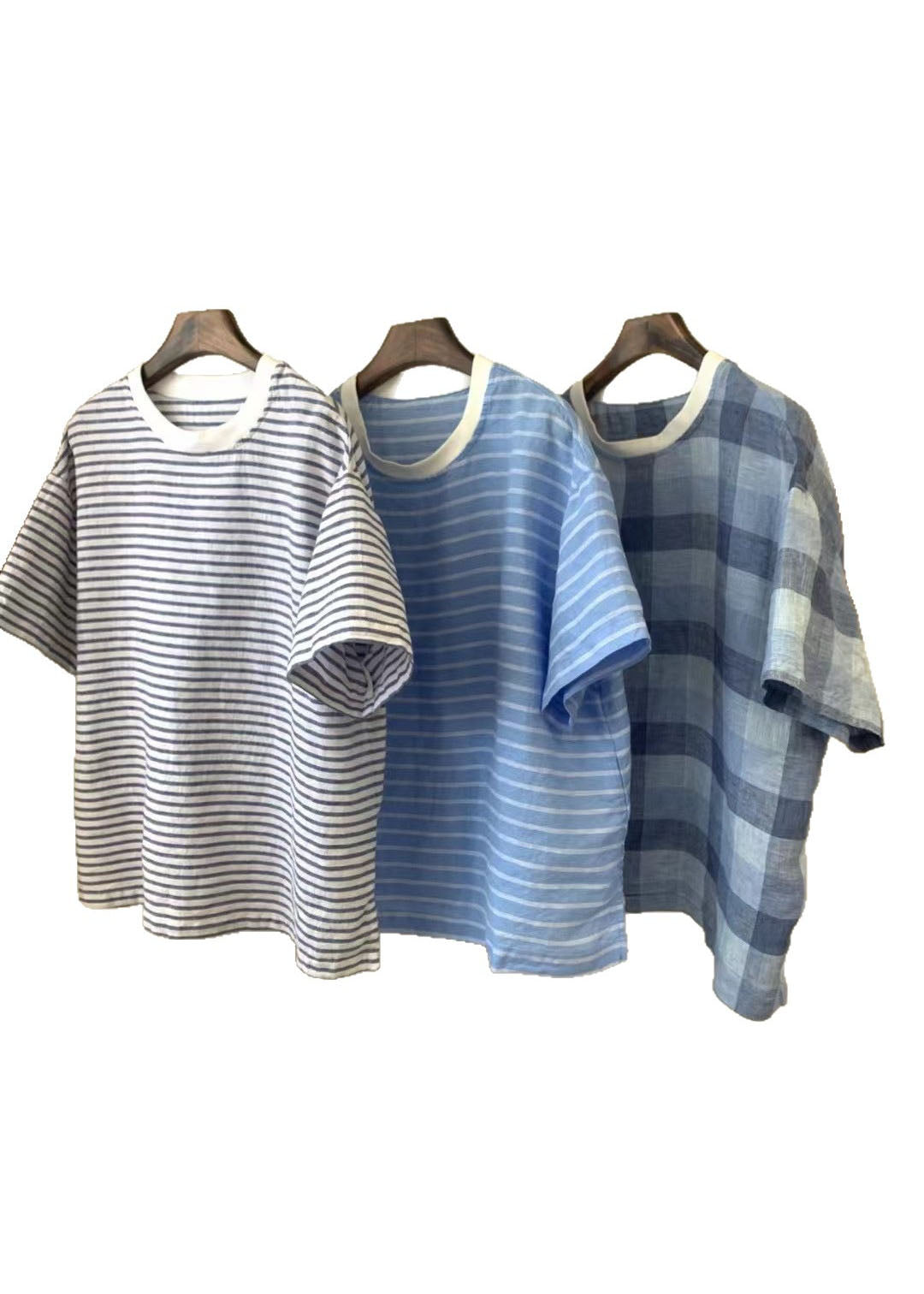 Effortlessly Elegant Garment with a Timeless Design