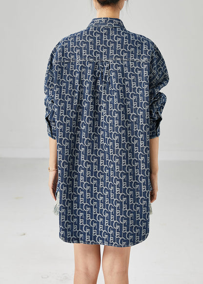 Classic Vintage Coat with a Flattering Fit