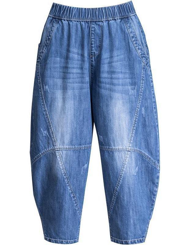 Effortlessly Elegant Pants with a Timeless Design