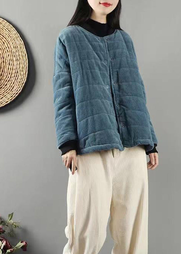 Beautifully Finished Coat in a Timeless Design