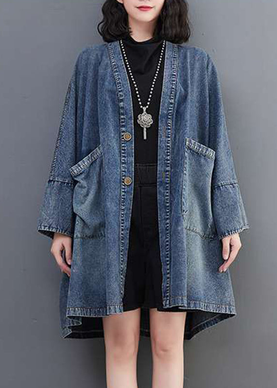 Classic Vintage Coat with a Flattering Fit