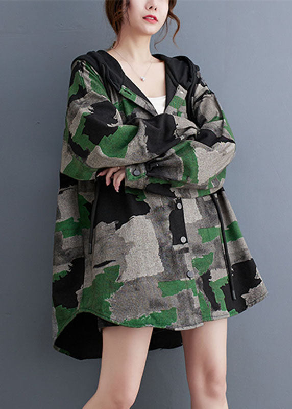 Effortlessly Elegant Coat with a Timeless Design