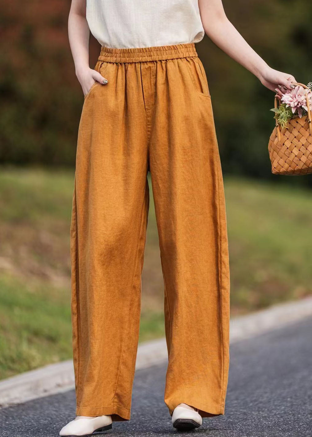 Sophisticated Pants with a Clean Classic Look