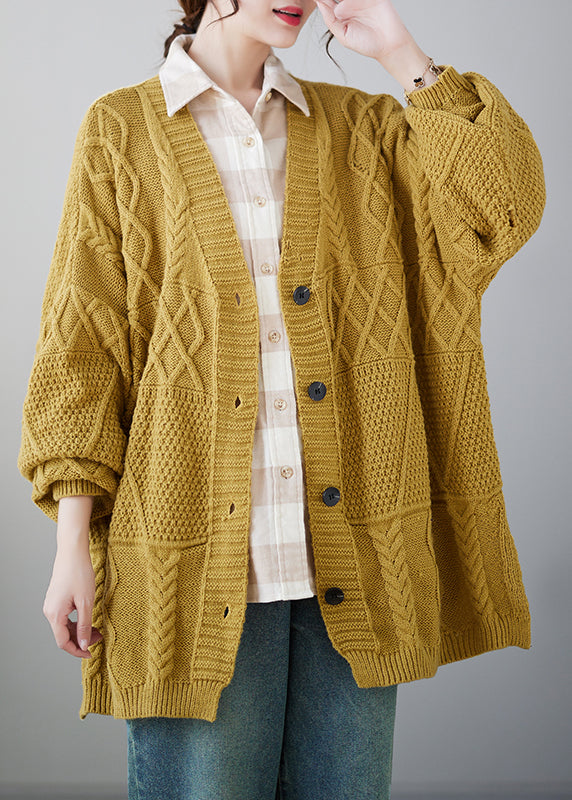 Classic Vintage Cardigan with a Flattering Fit