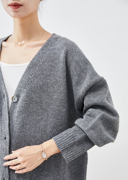 Elegantly Styled Cardigan for Everyday Wear
