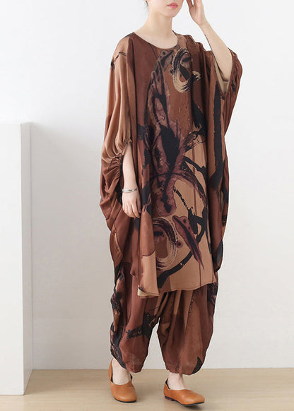 Effortlessly Elegant Garment with a Timeless Design