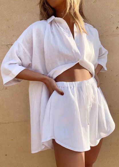 Effortlessly Elegant Garment with a Timeless Design