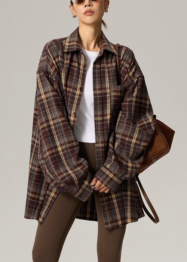 Classic Vintage Shirt with a Flattering Fit