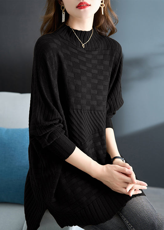 Classic Vintage Sweater with a Flattering Fit