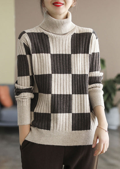 Beautifully Finished Top in a Timeless Design