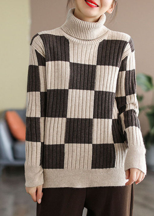 Beautifully Finished Top in a Timeless Design